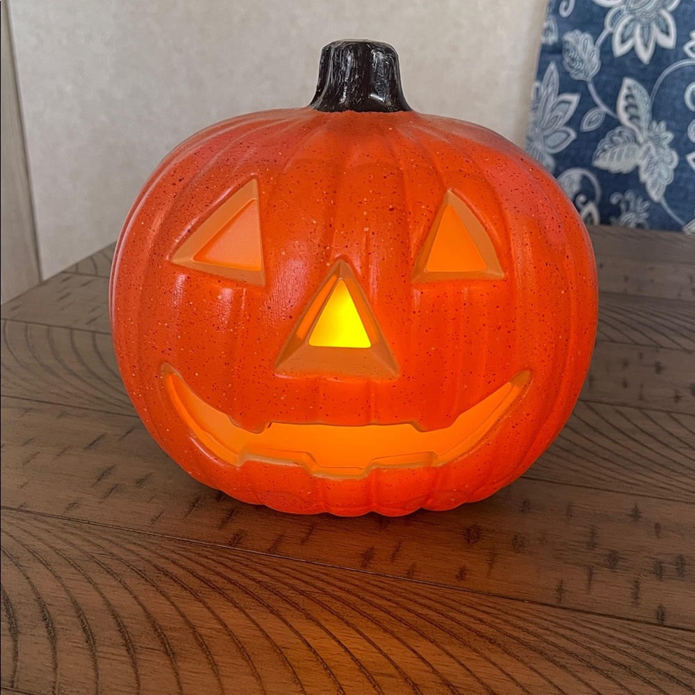 Glowing Orange Pumpkin Light